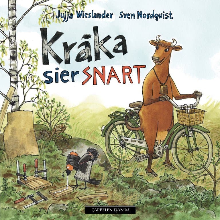 Omslag Mamma Mø: Kråka sier SNART av Jujja Wieslander (Innbundet)