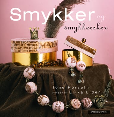 Omslag av "Smykker og smykkeesker"